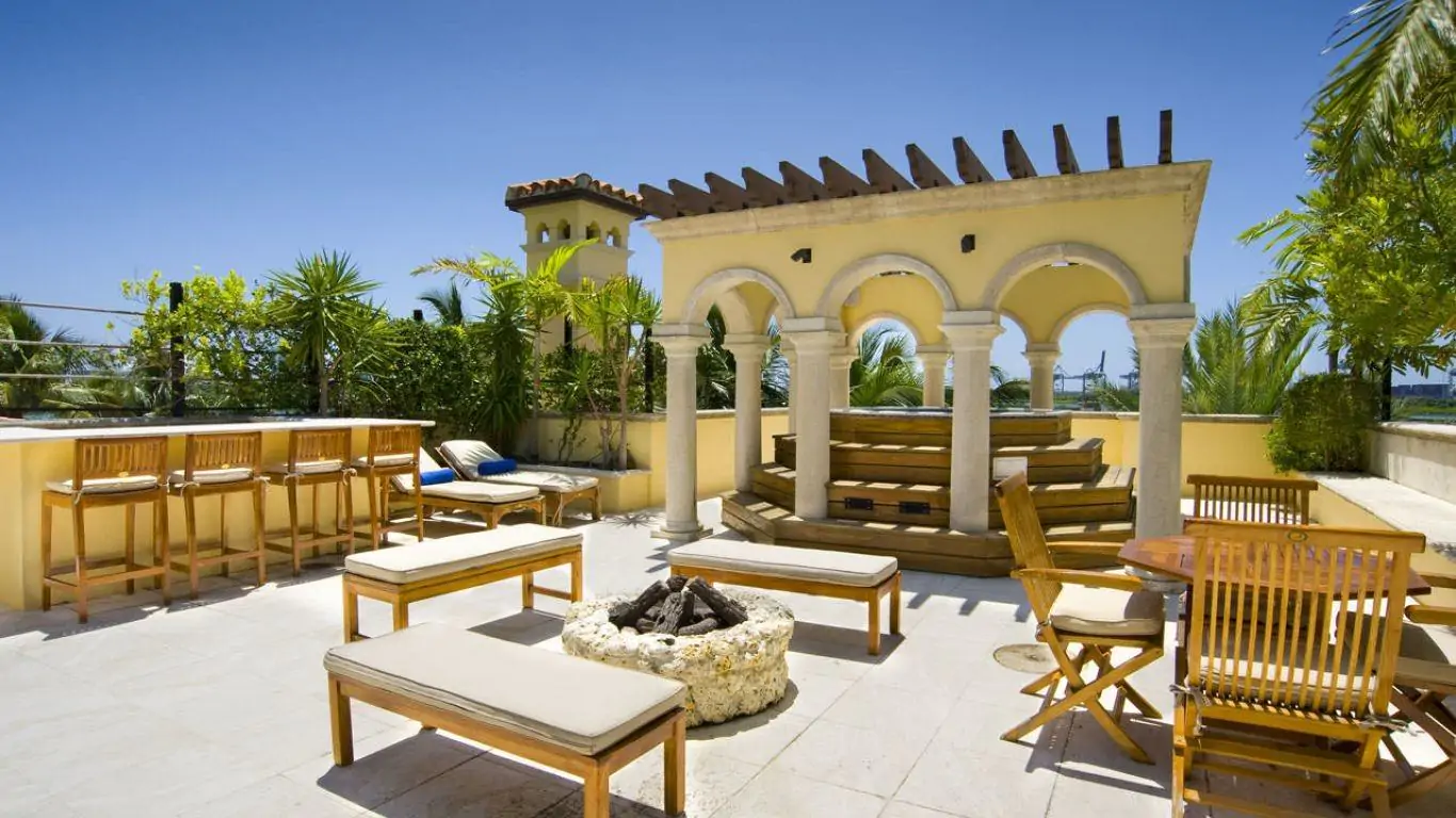 Villa Irene | Miami