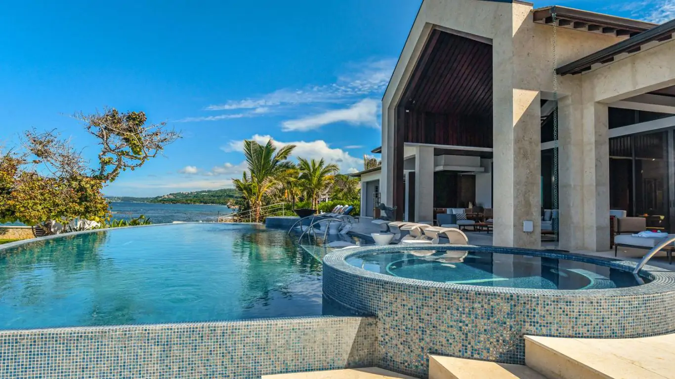 Villa Oceans 8 | Jamaica