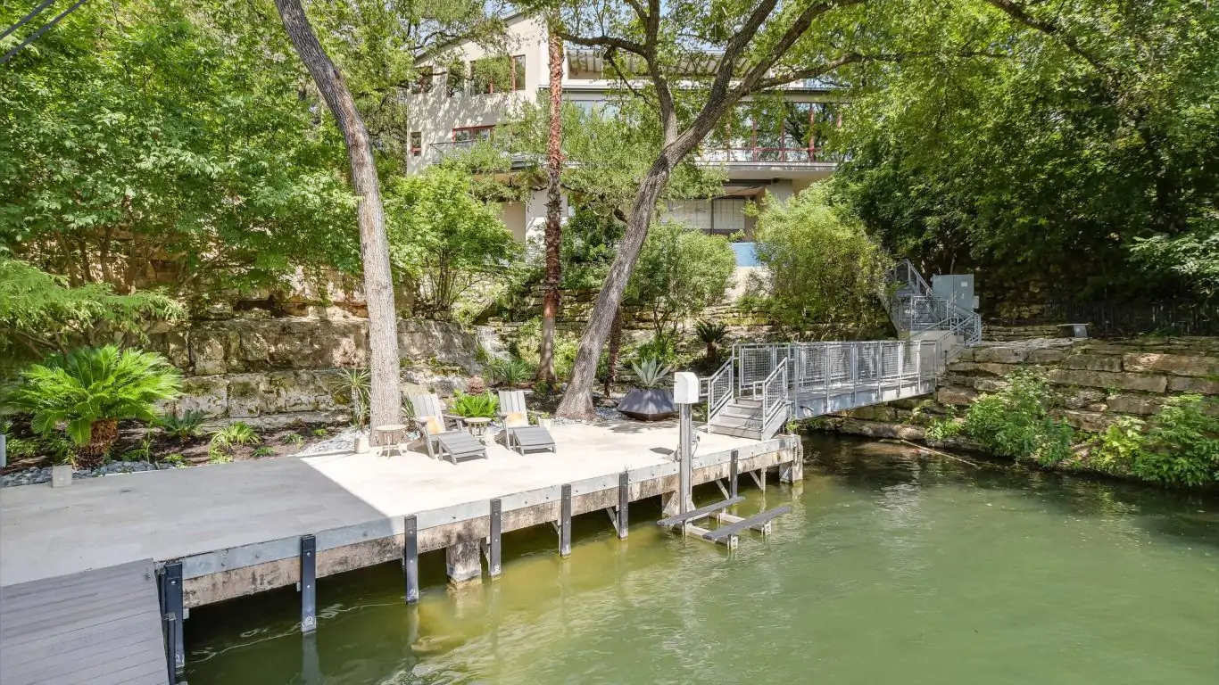 Villa Ofelia | Austin