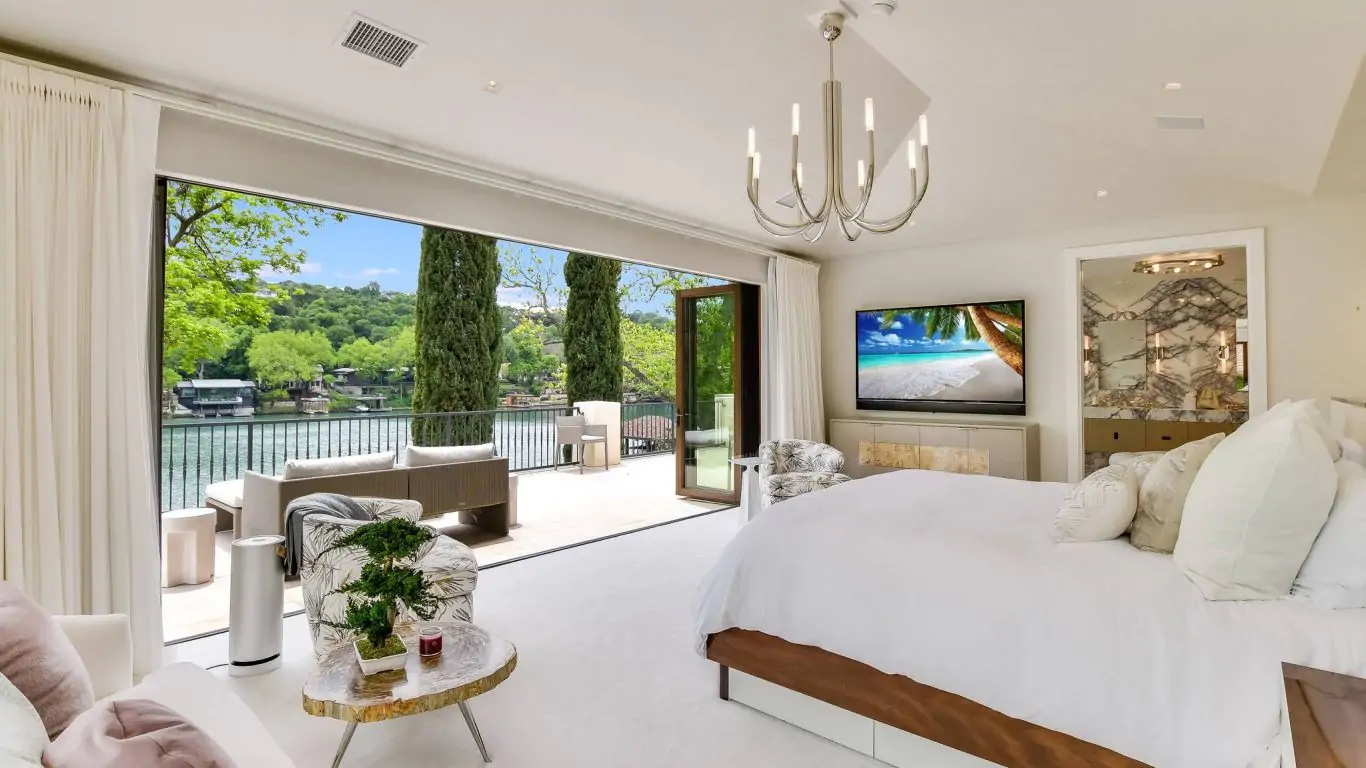 Villa Alana | Austin