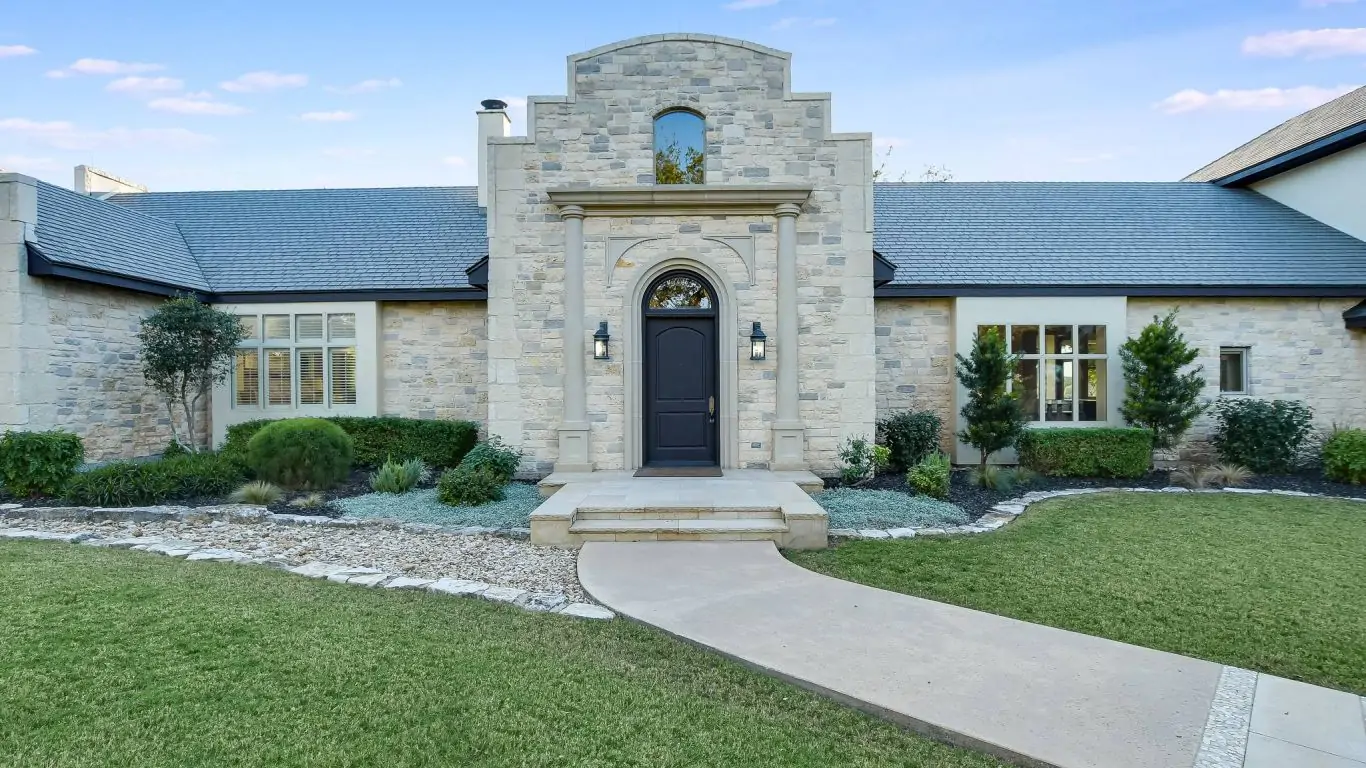 Villa Violet | Austin