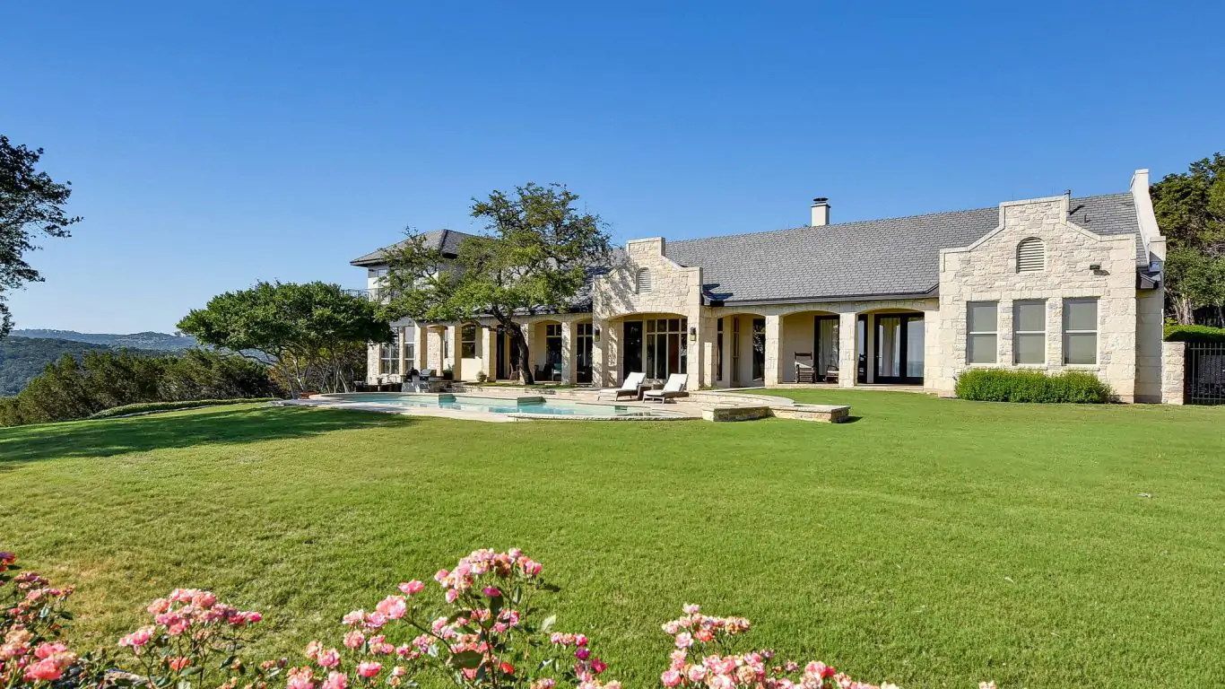 Villa Violet | Austin