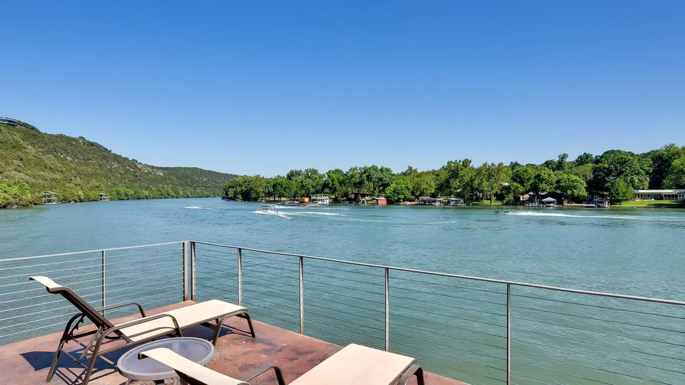 Villa Violet | Austin