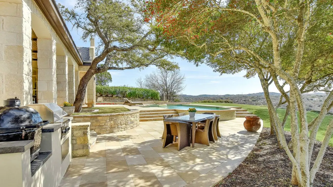 Villa Violet | Austin