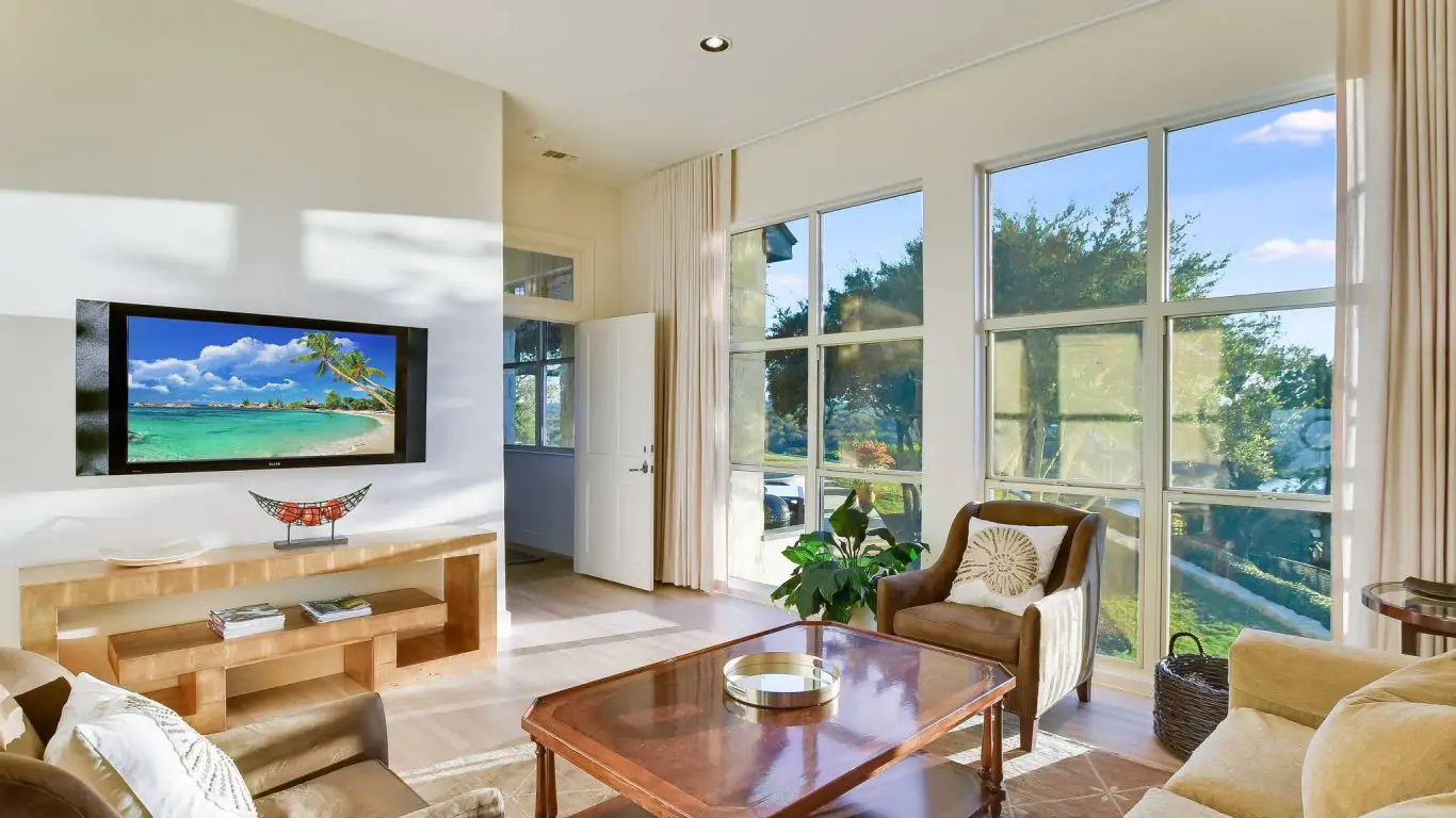 Villa Violet | Austin