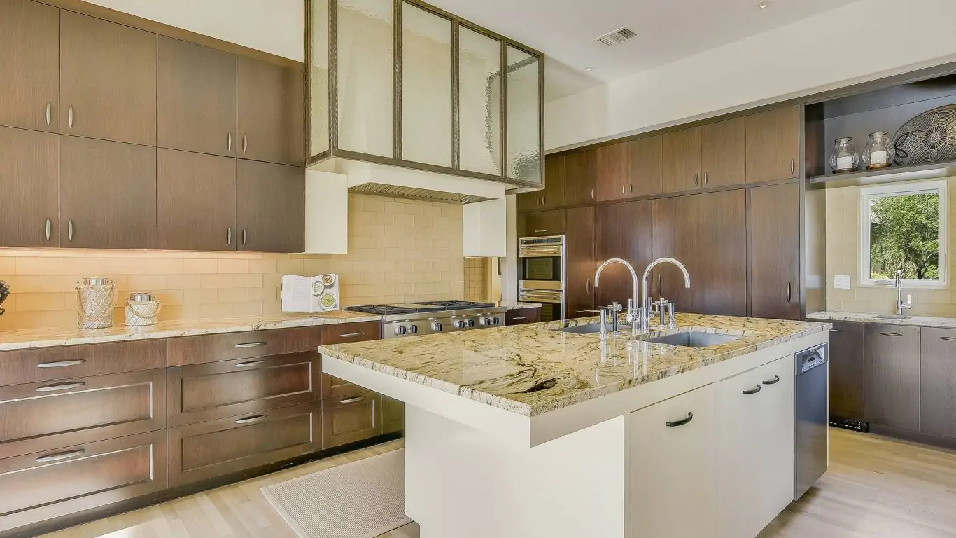 Villa Violet | Austin