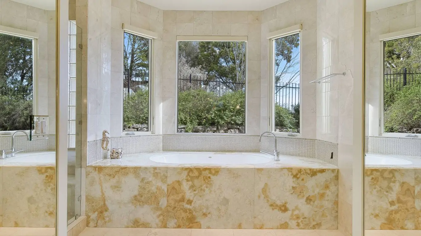 Villa Violet | Austin