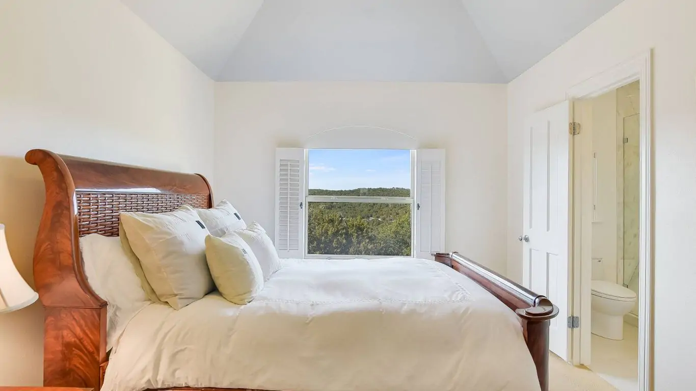 Villa Violet | Austin