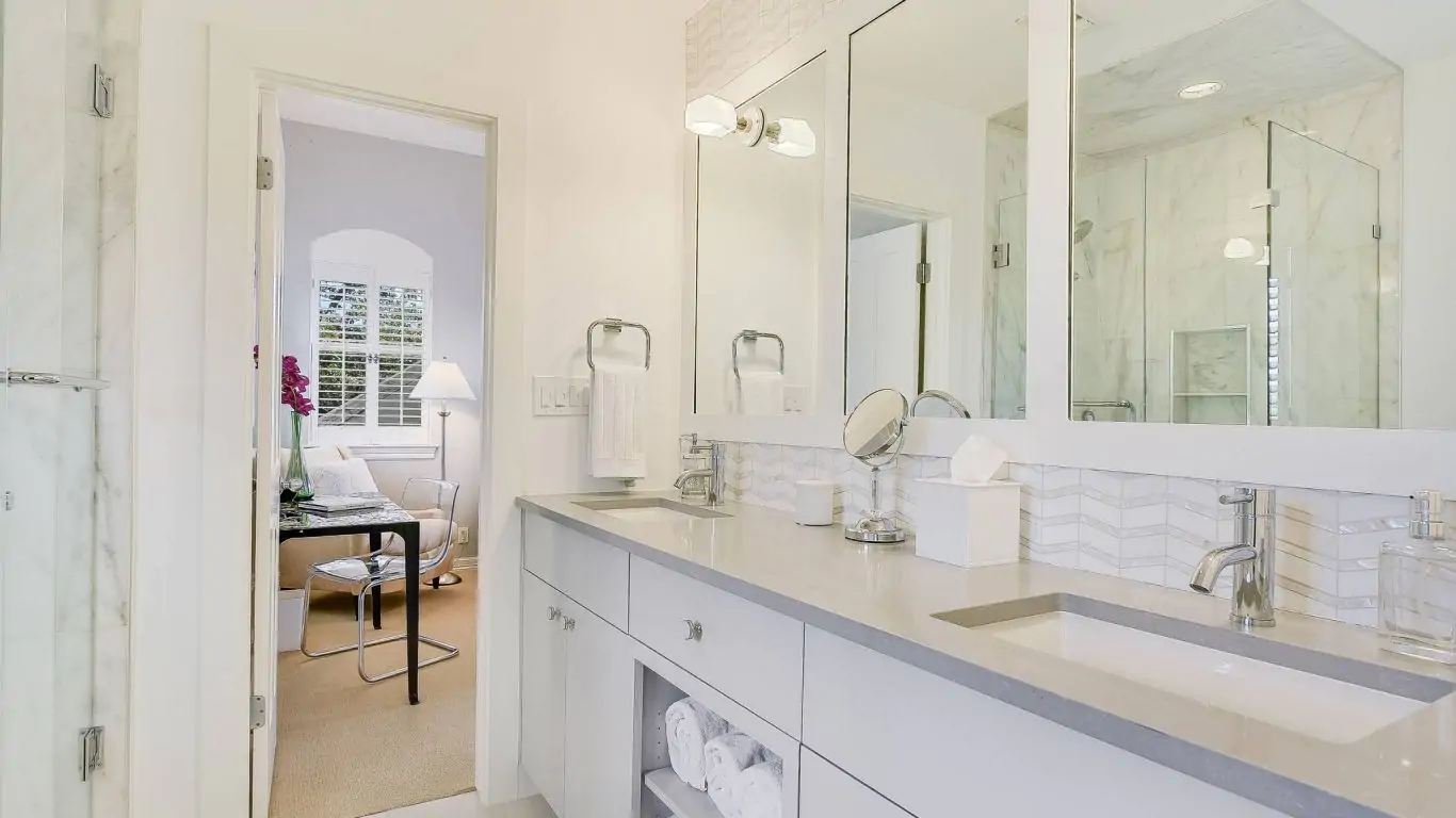 Villa Violet | Austin