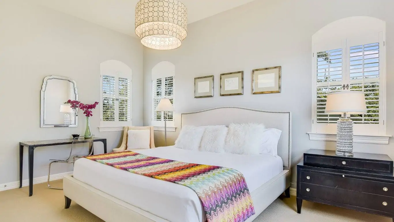 Villa Violet | Austin