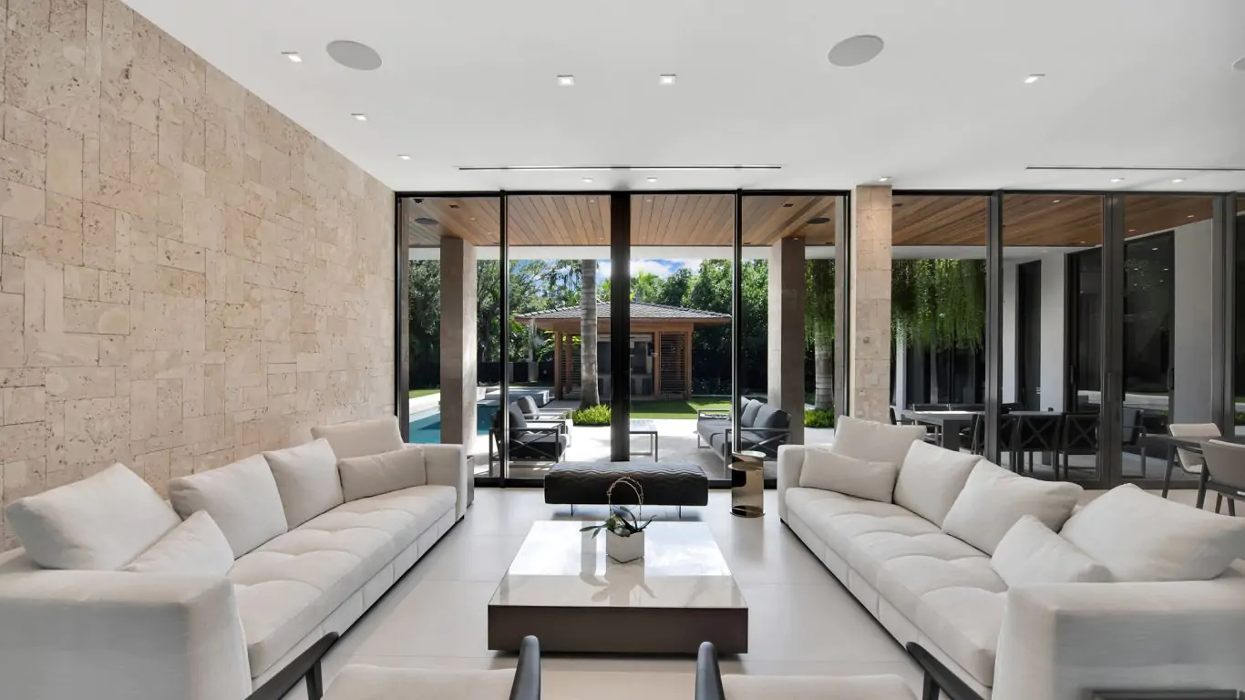 Villa Delphis | Miami