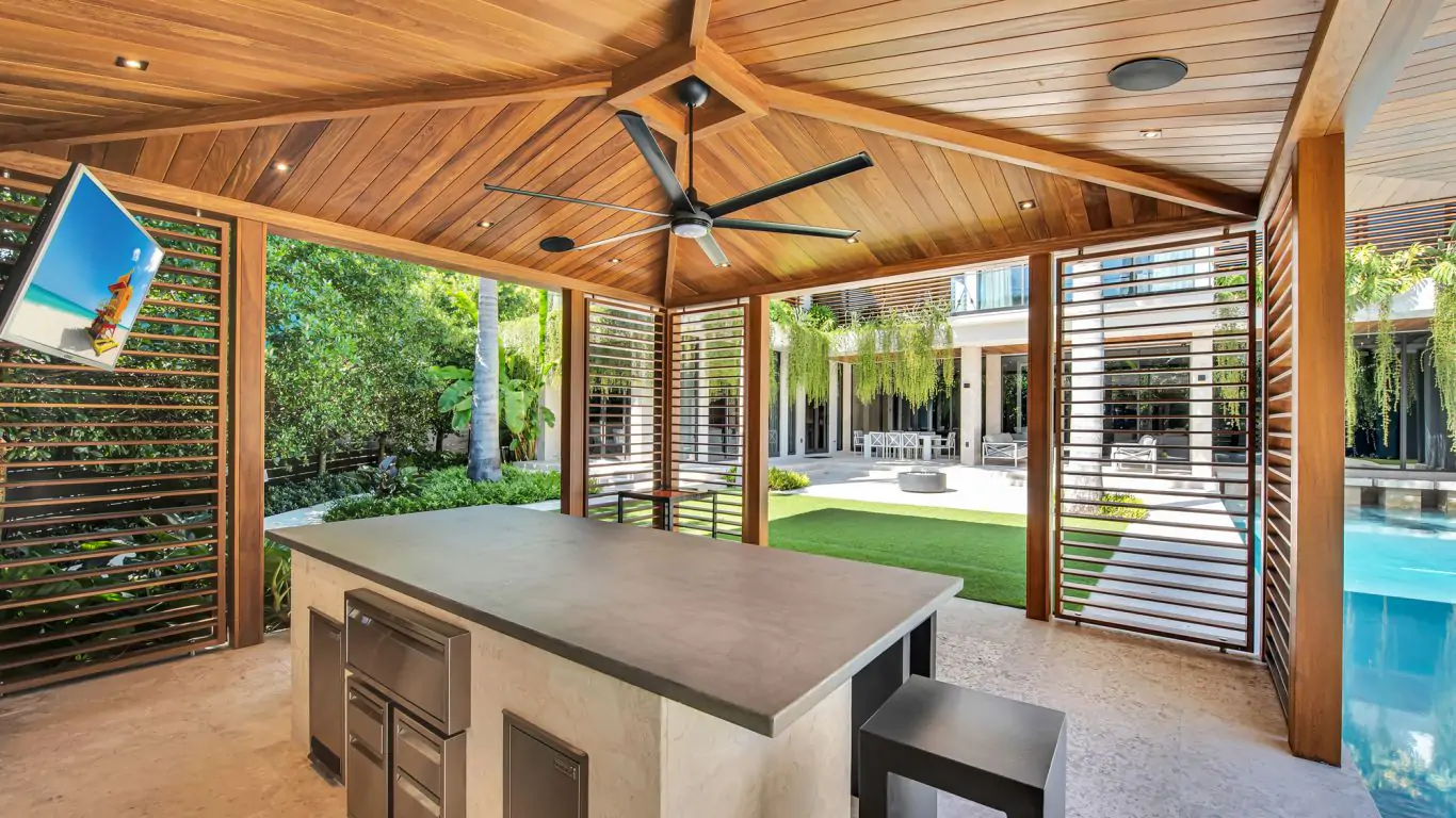 Villa Delphis | Miami