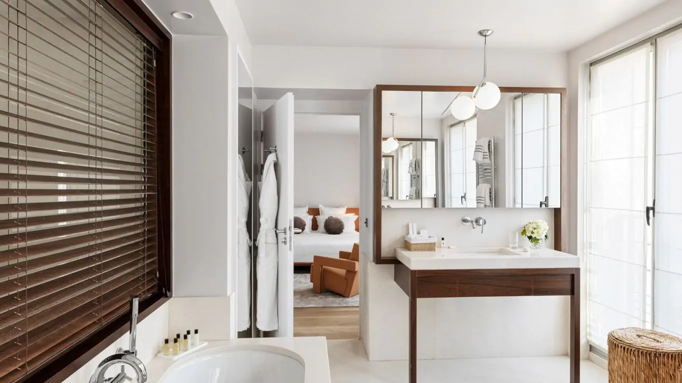 Pourtales Garden Duplex | Paris