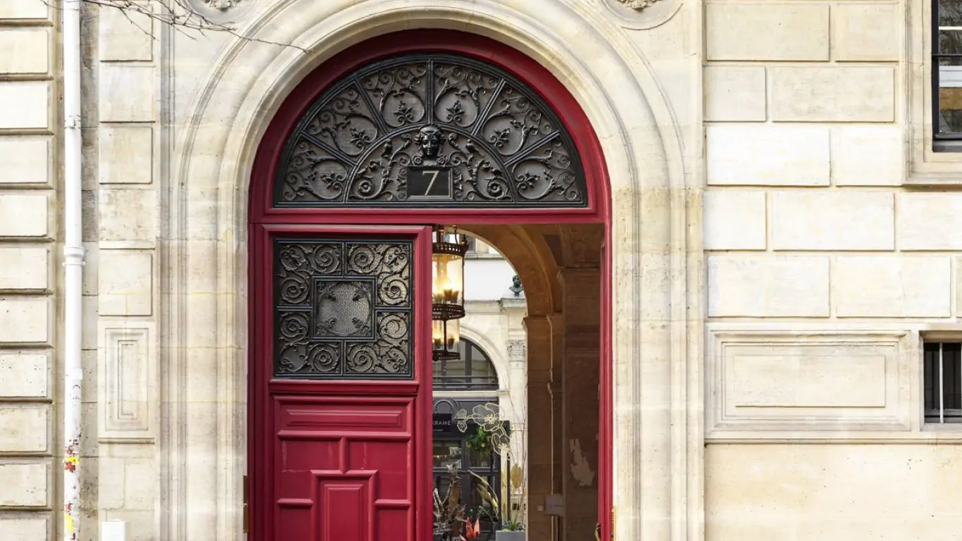 Pourtales Garden Duplex | Paris