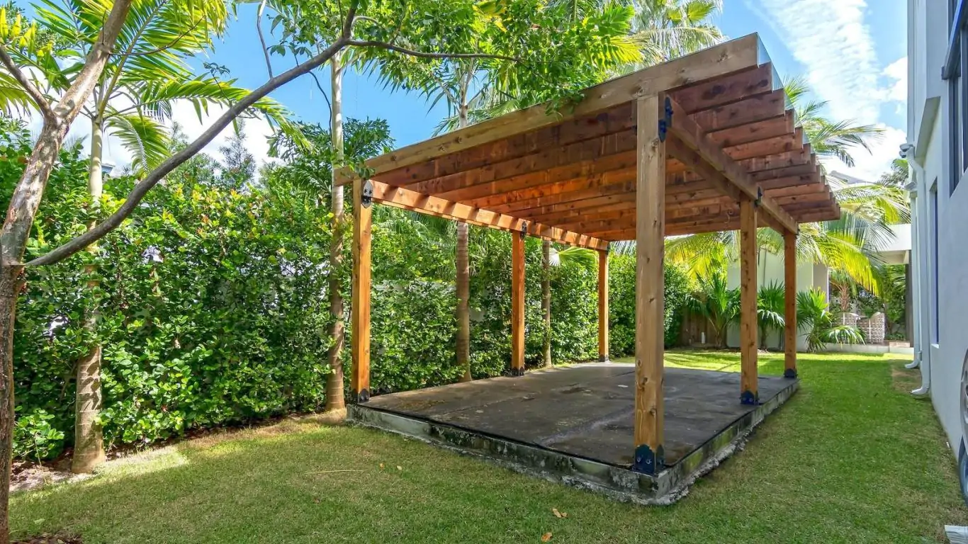 Villa Neva | Miami