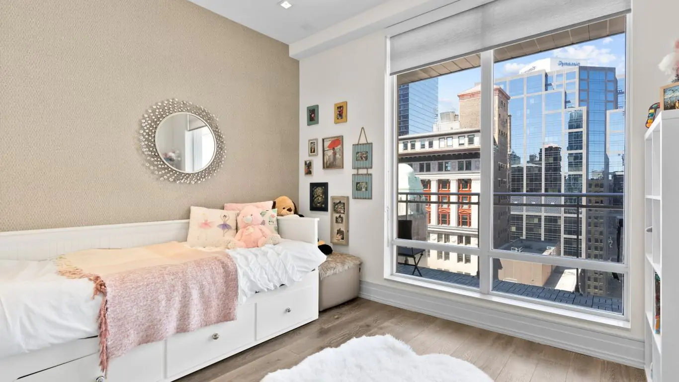 Penthouse Loki | Toronto