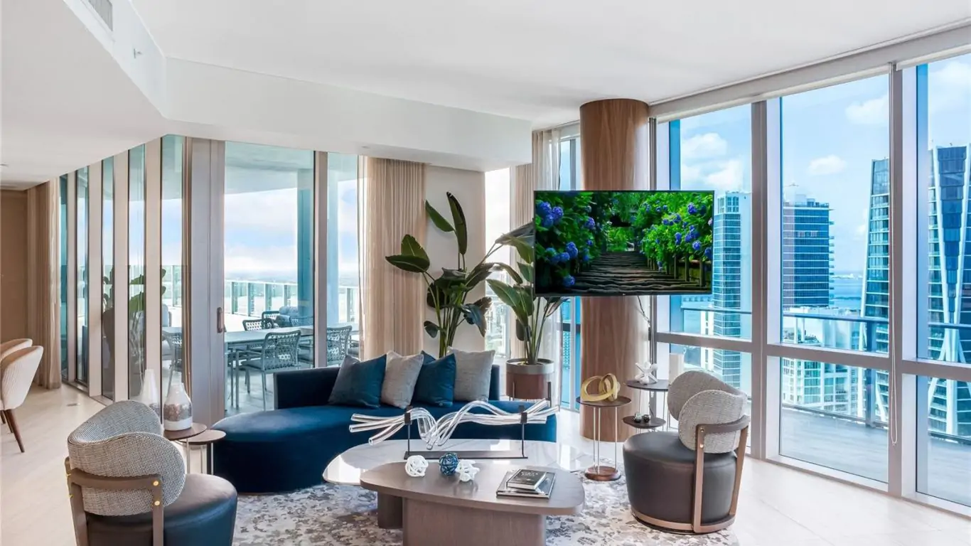 Penthouse Paramount One | Miami