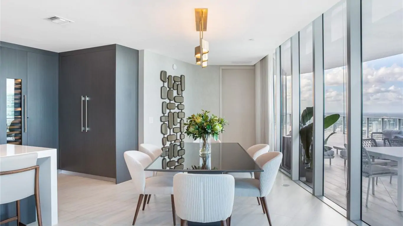 Penthouse Paramount One | Miami