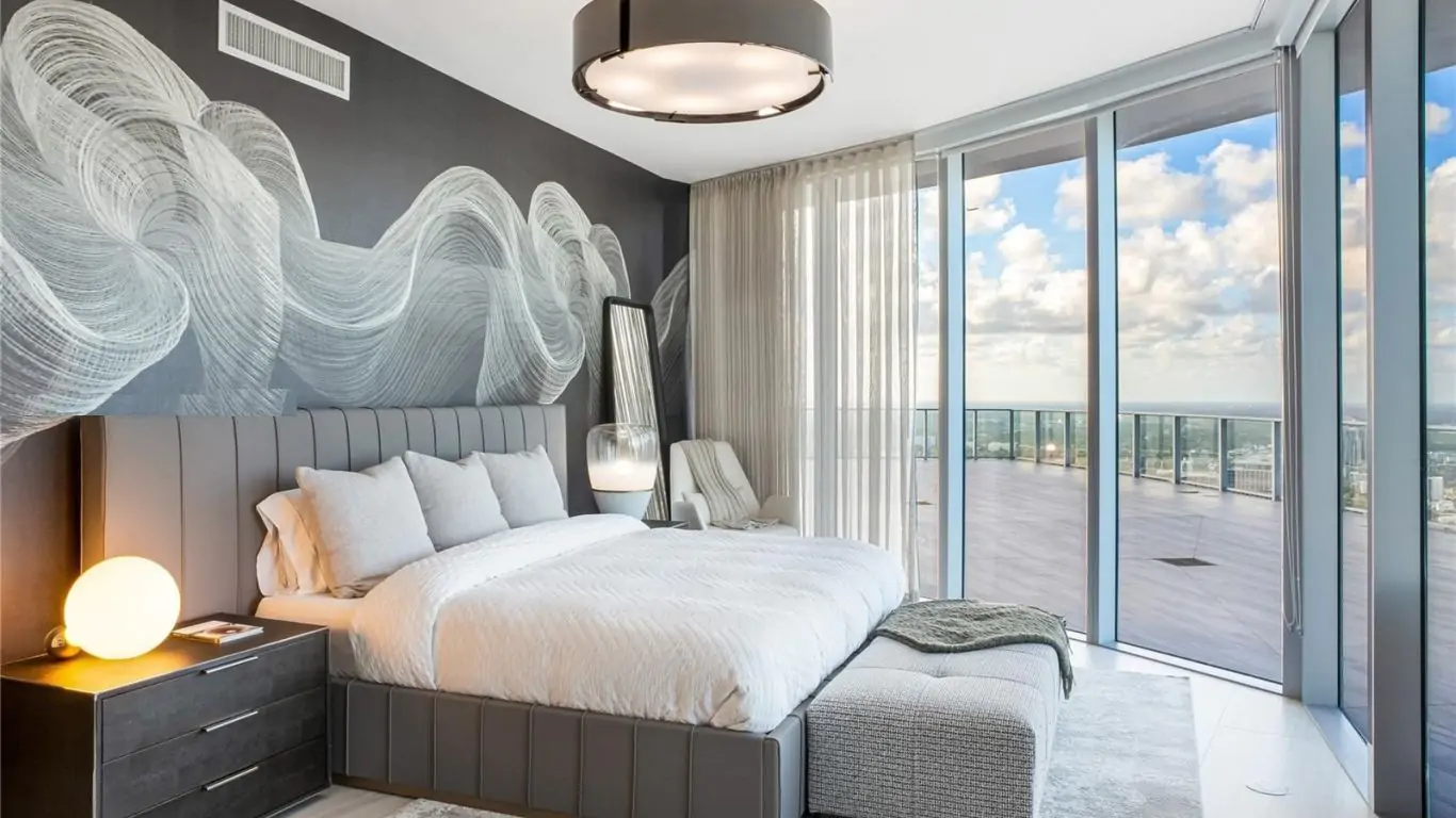 Penthouse Paramount One | Miami