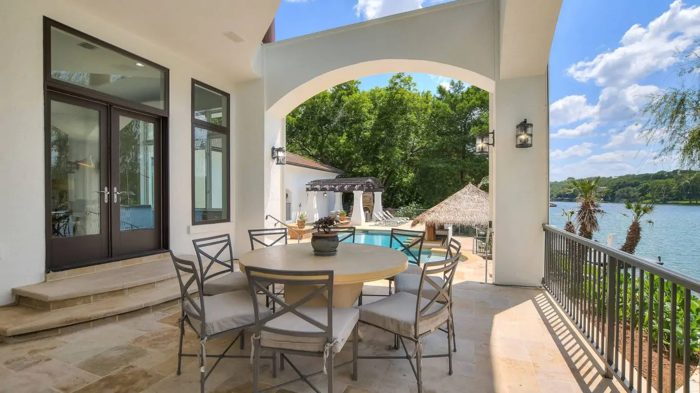 Villa Shaneena | Austin