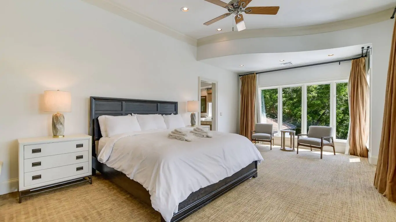 Villa Shaneena | Austin