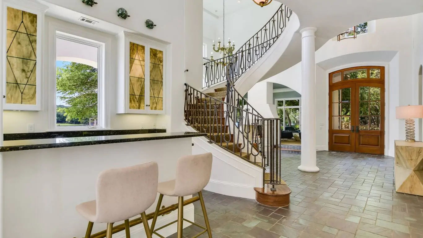 Villa Shaneena | Austin