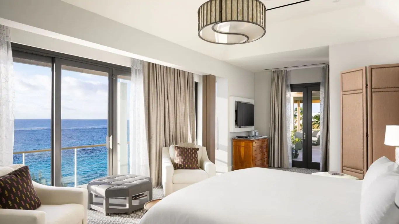 The Loren Residence | Bermuda