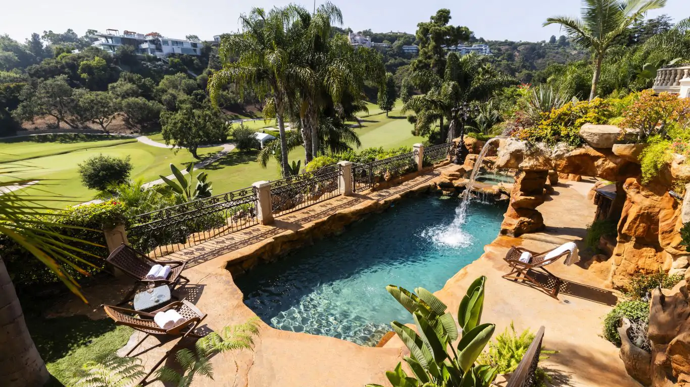 Bella Villa Resort | Los Angeles