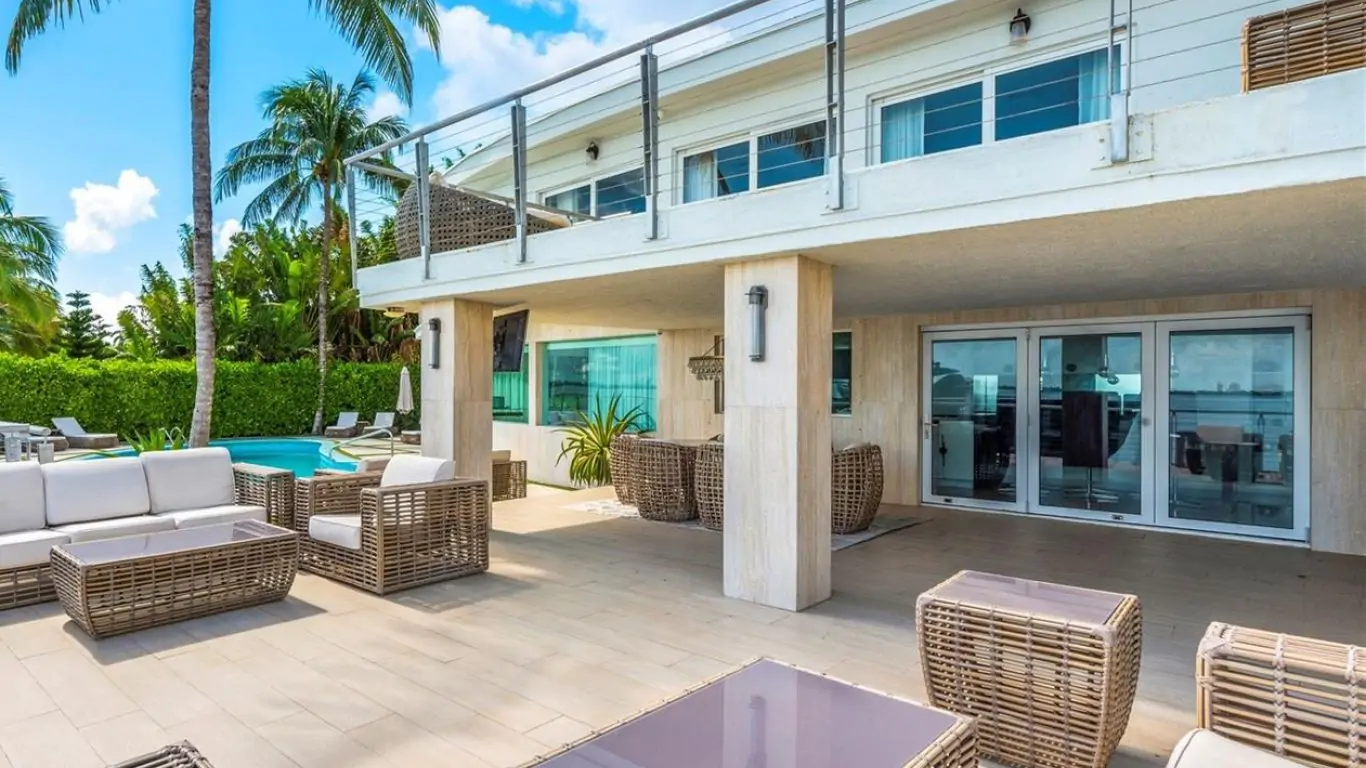 Villa Santana | Miami