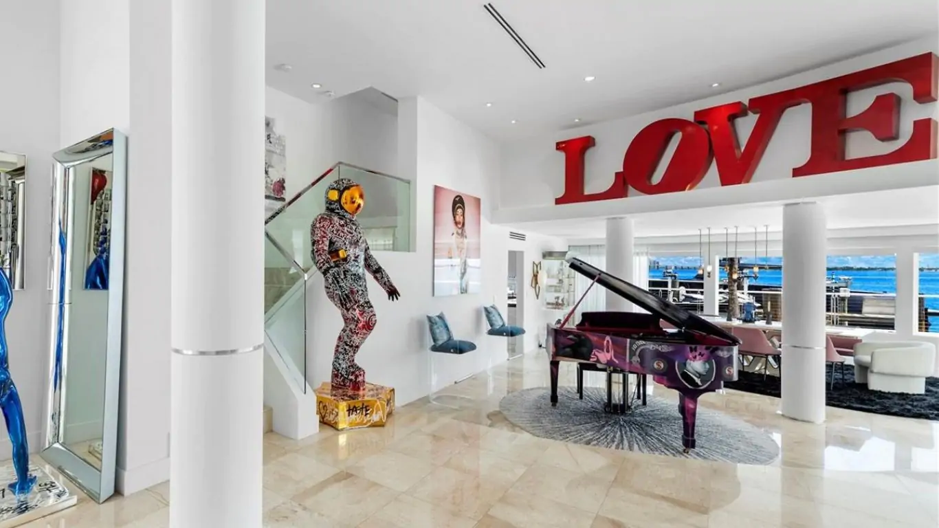 Villa Santana | Miami