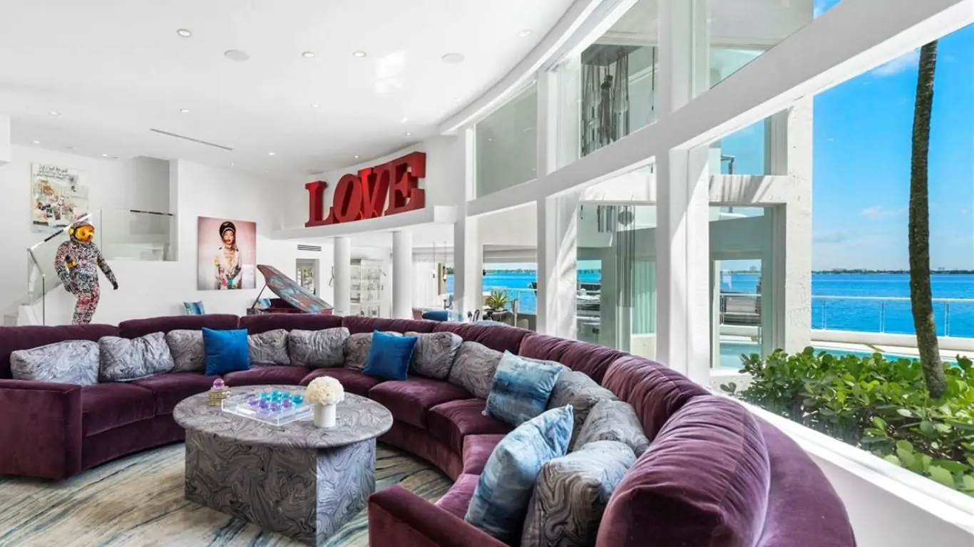 Villa Santana | Miami