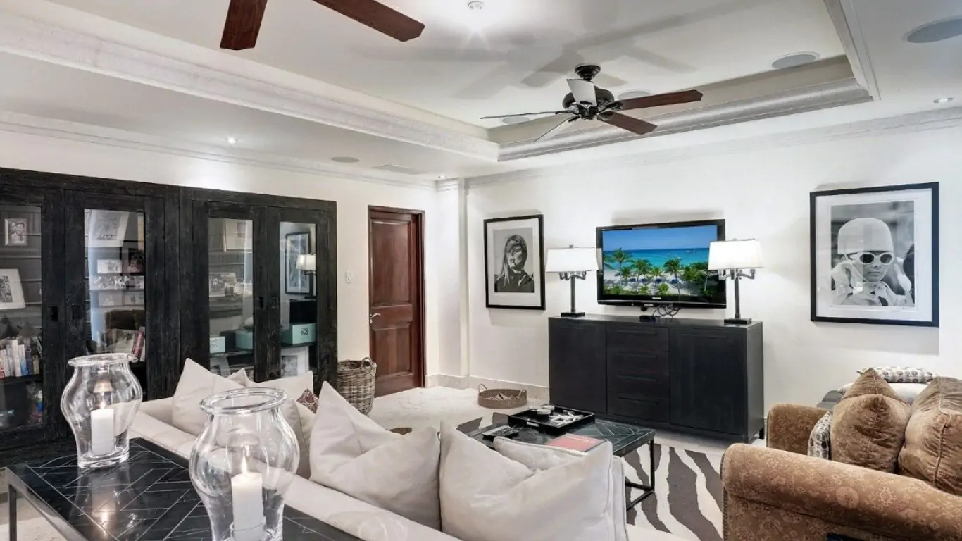 Smugglers Cove Penthouse | Barbados