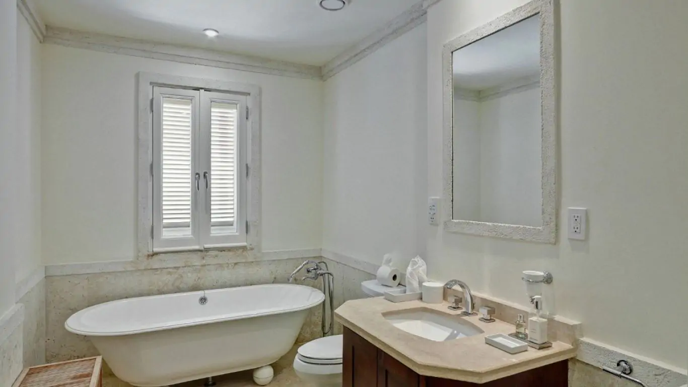 Smugglers Cove Penthouse | Barbados