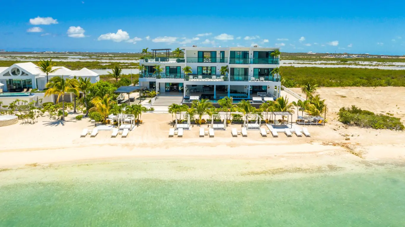 Villa Paradiso Del Mar | Turks and Caicos