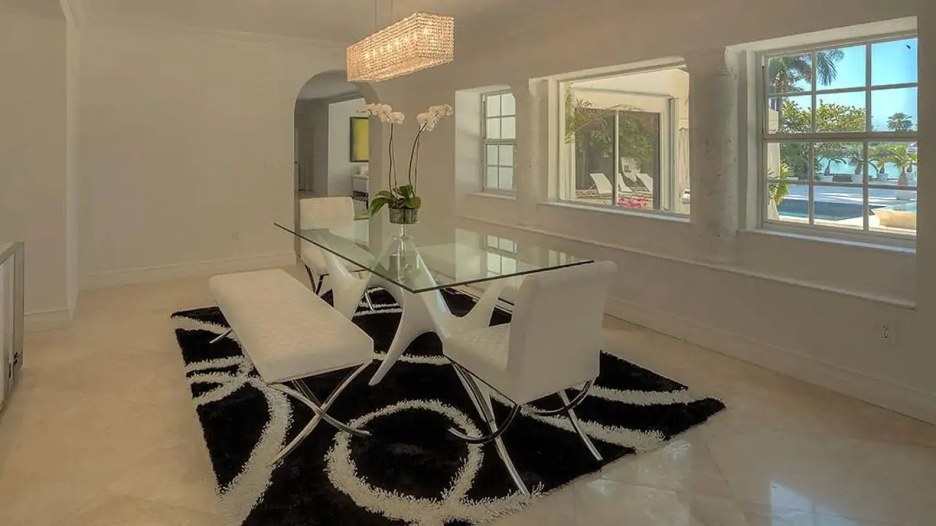 Villa Paulina | Miami