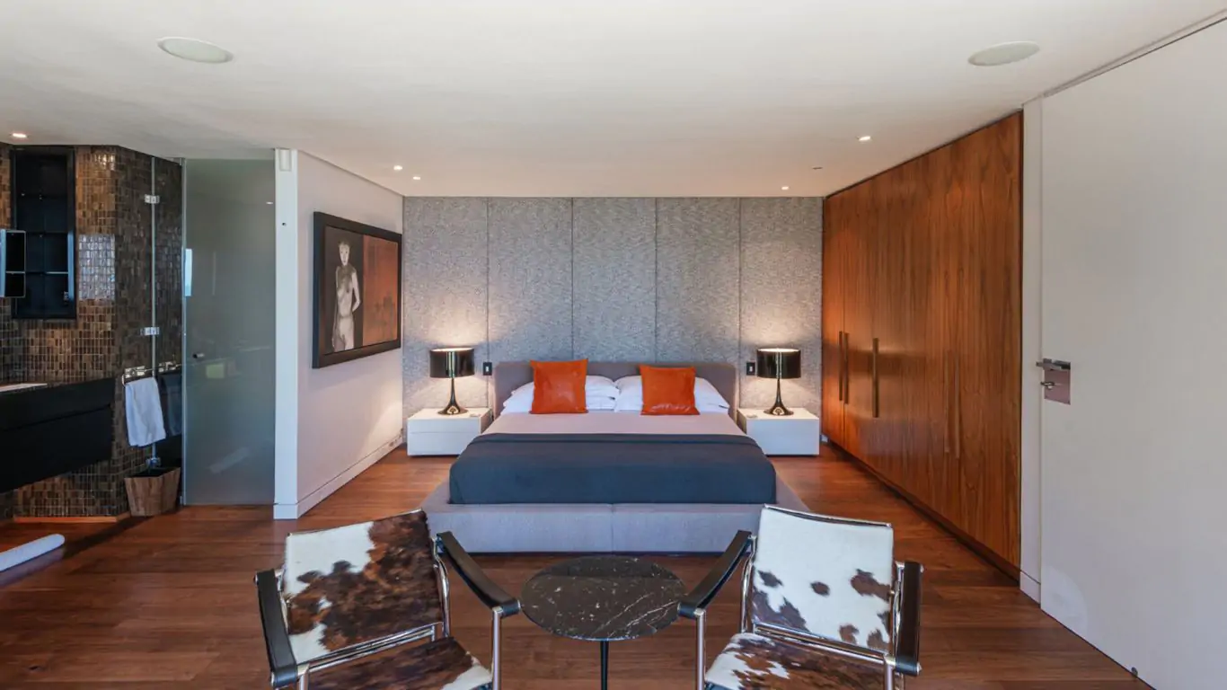 Villa Mwanzoleo | Cape Town