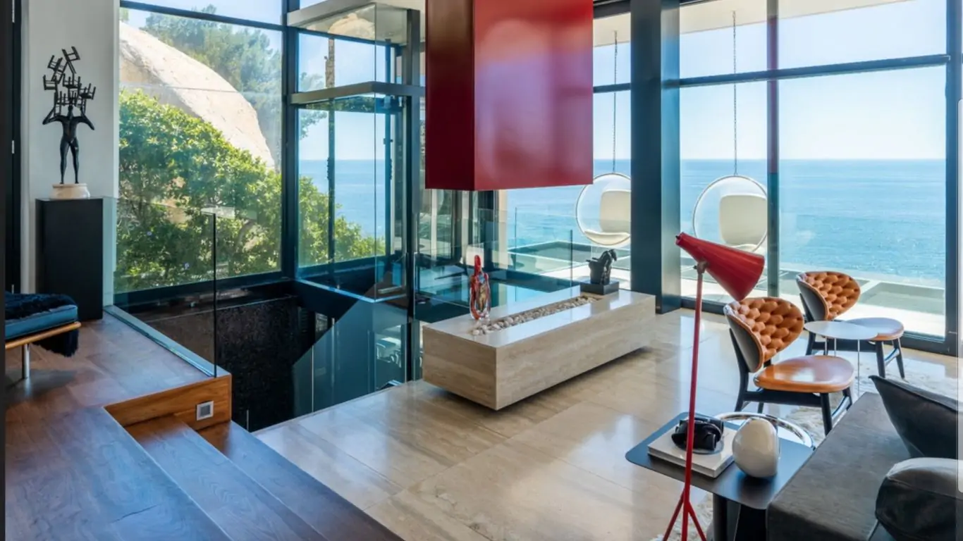 Villa Mwanzoleo | Cape Town