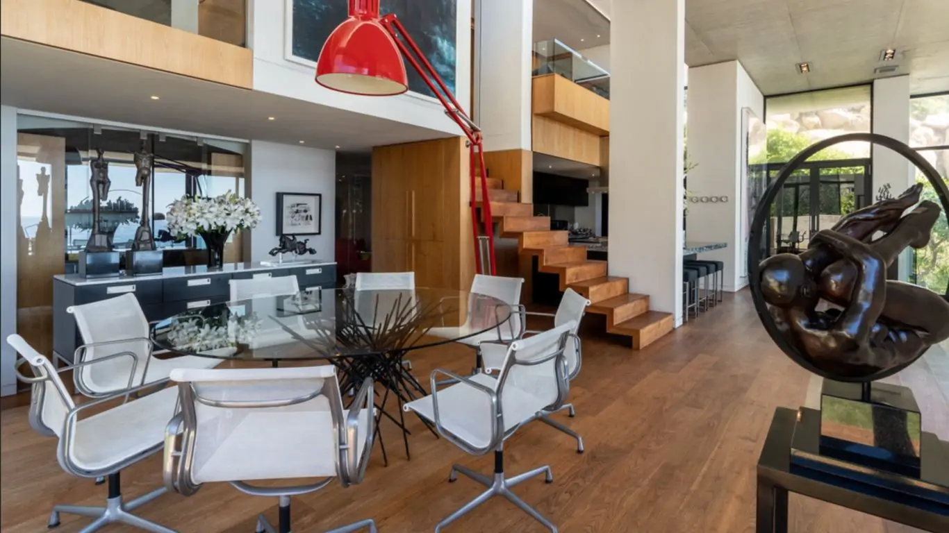 Villa Mwanzoleo | Cape Town