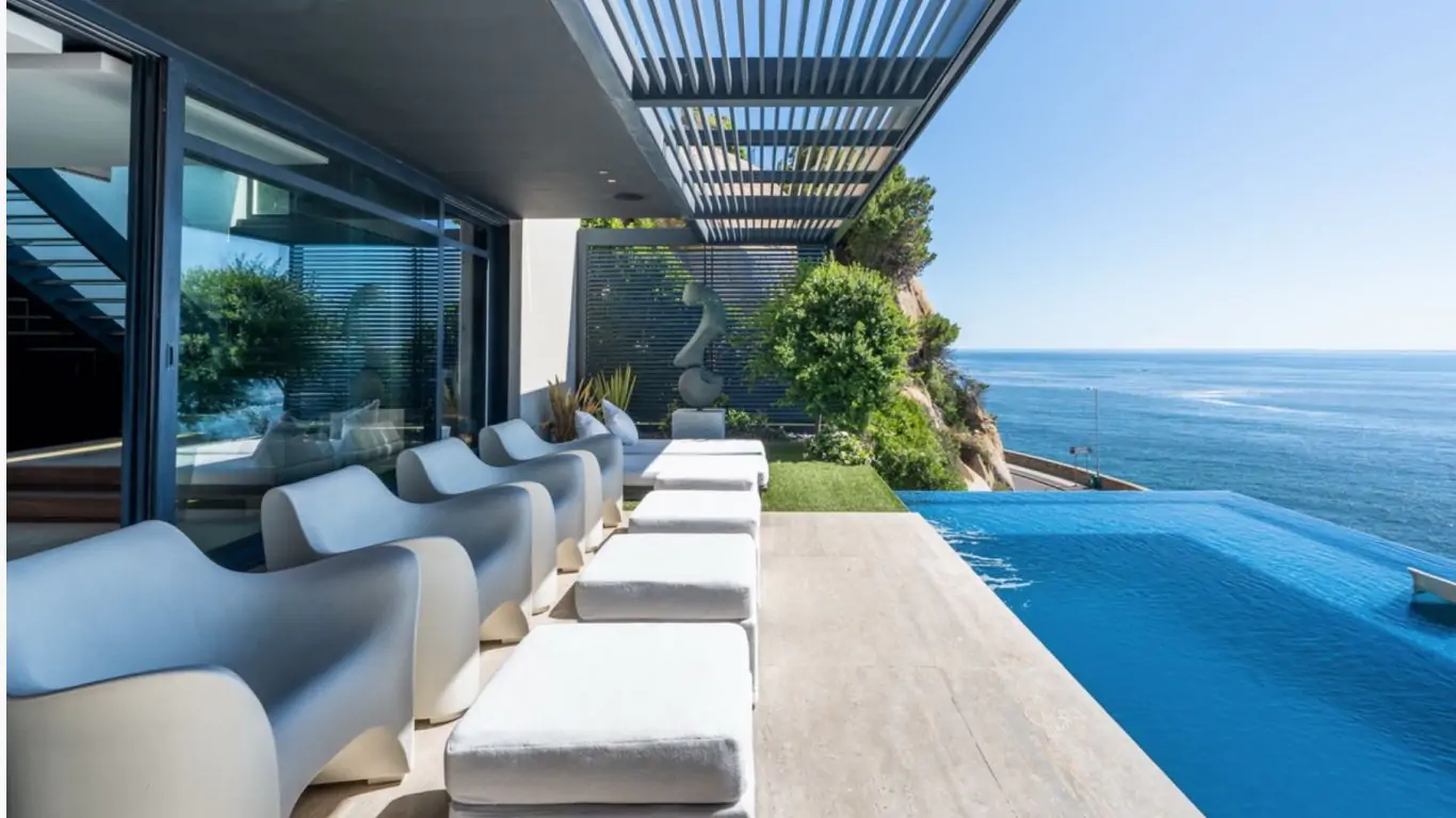 Villa Mwanzoleo | Cape Town
