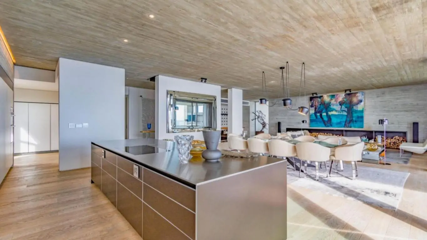 Villa Isabella | Cape Town