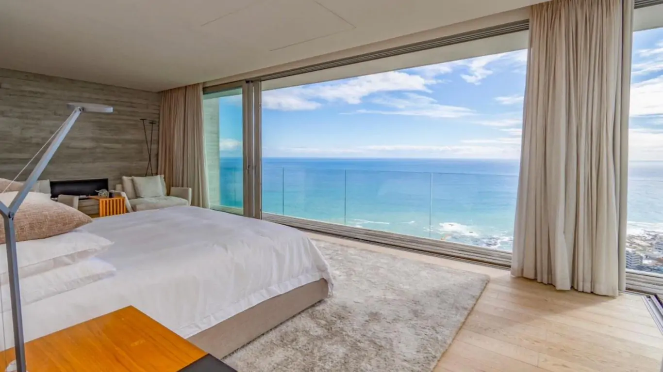 Villa Isabella | Cape Town