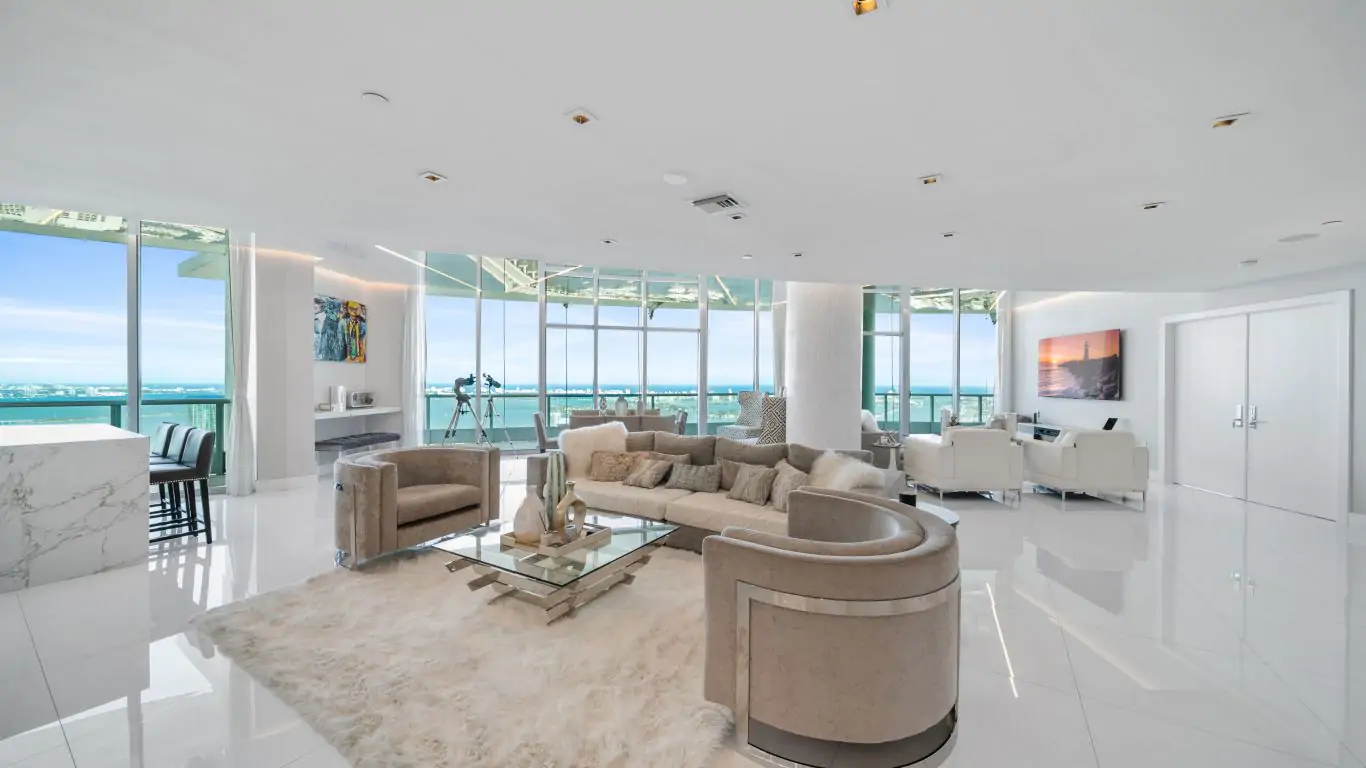 Penthouse Theo | Miami