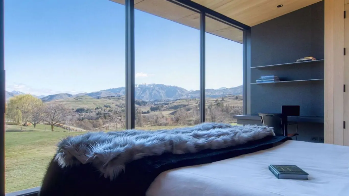 Artists Residence | New Zealand