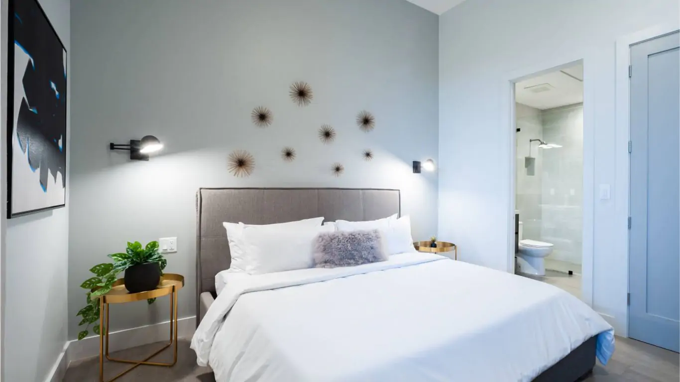 The Coconut Grove Suites | Cayman Islands