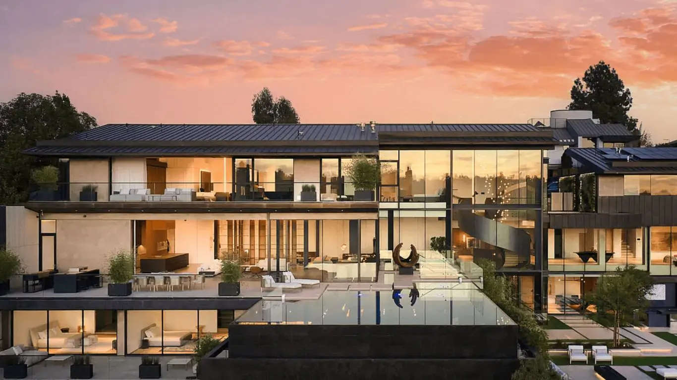Carnegie Heights | Los Angeles