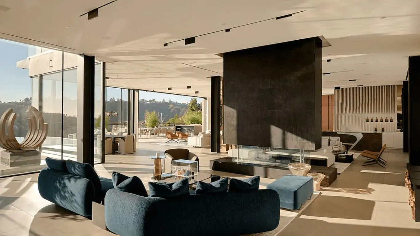 Carnegie Heights | Los Angeles