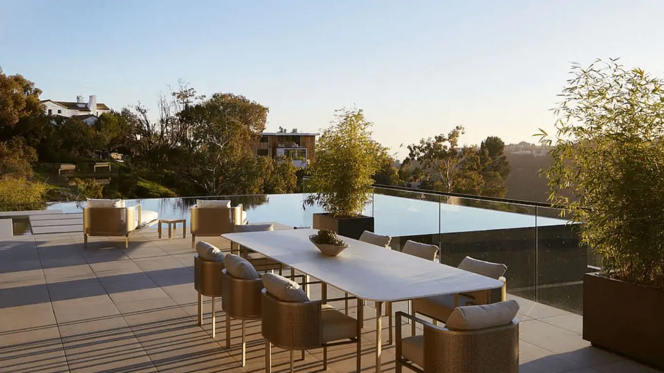 Carnegie Heights | Los Angeles