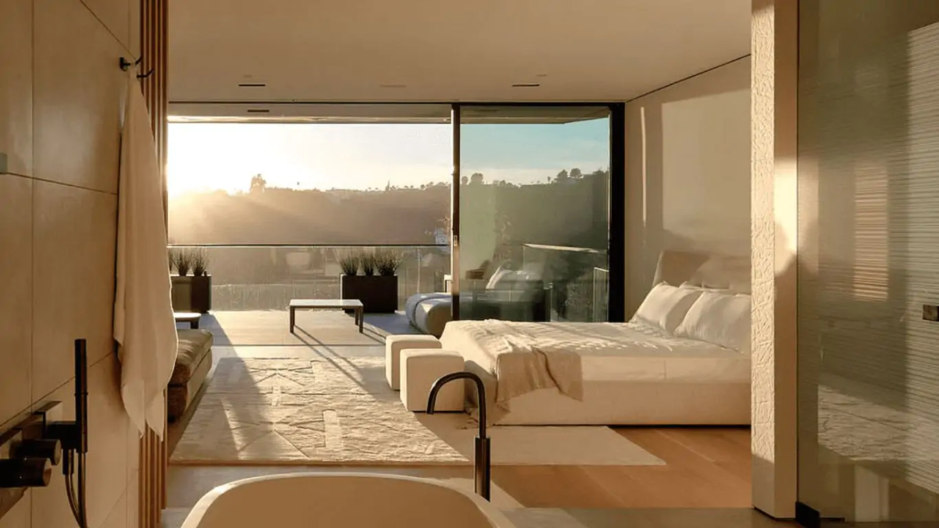 Carnegie Heights | Los Angeles
