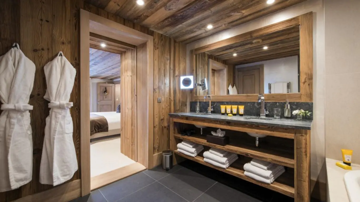 Chalet Mont Tremblant | Meribel