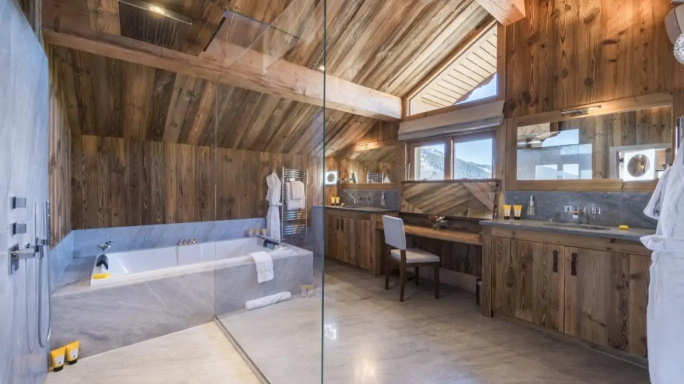 Chalet Mont Tremblant | Meribel
